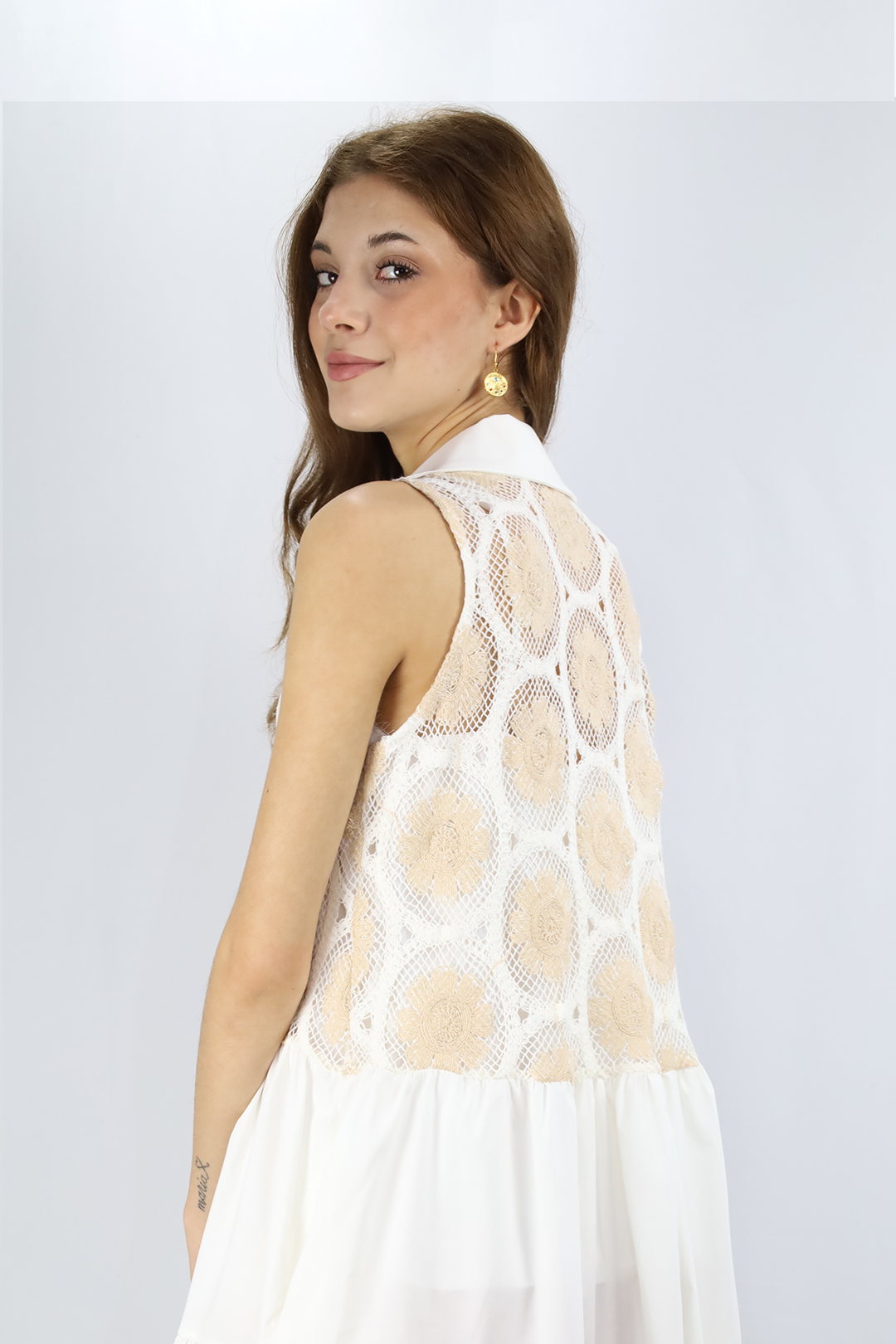 Vestido largo cuello camisa crochet